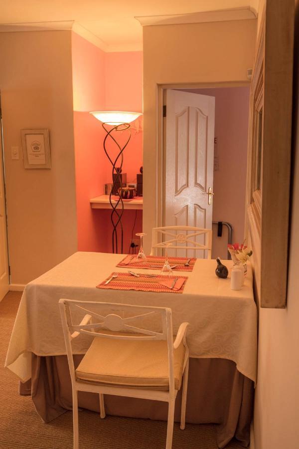 Church Hills Boutique Accommodation Riebeek-West ภายนอก รูปภาพ