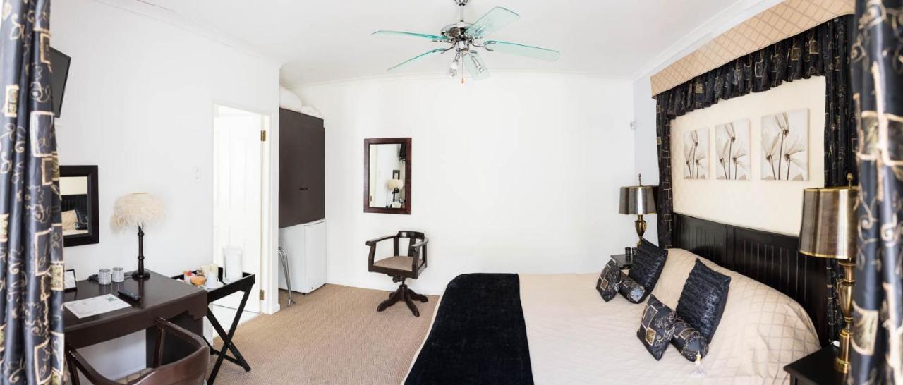 Church Hills Boutique Accommodation Riebeek-West ภายนอก รูปภาพ