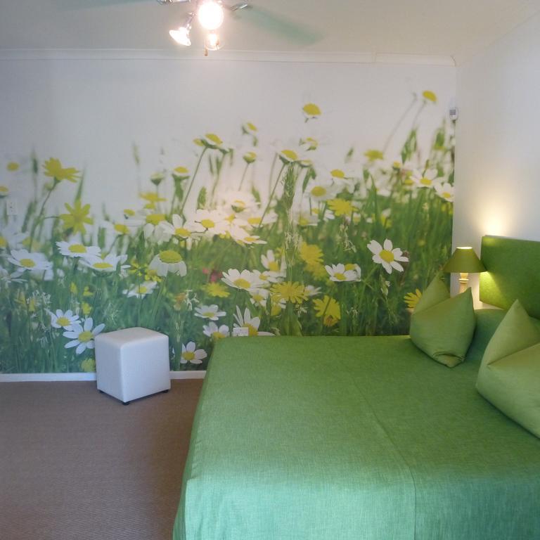 Church Hills Boutique Accommodation Riebeek-West ภายนอก รูปภาพ