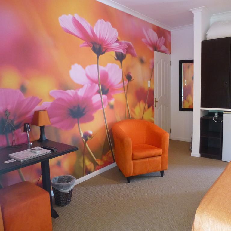 Church Hills Boutique Accommodation Riebeek-West ภายนอก รูปภาพ